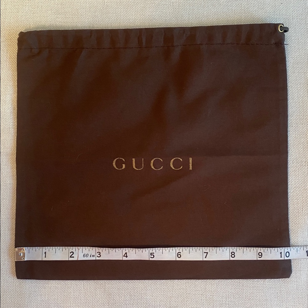Gucci • Drawstring Dust Bag - Picture 9 of 10